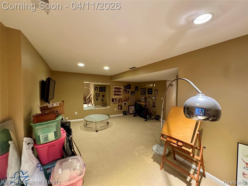 30604 Ramblewood Club Drive, Farmington, MI 48331 — Photo 32