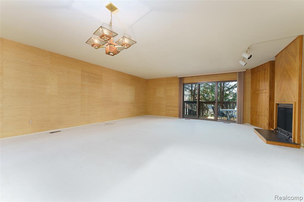 2155 Pauline Court, Ann Arbor, MI 48103 — Photo 9