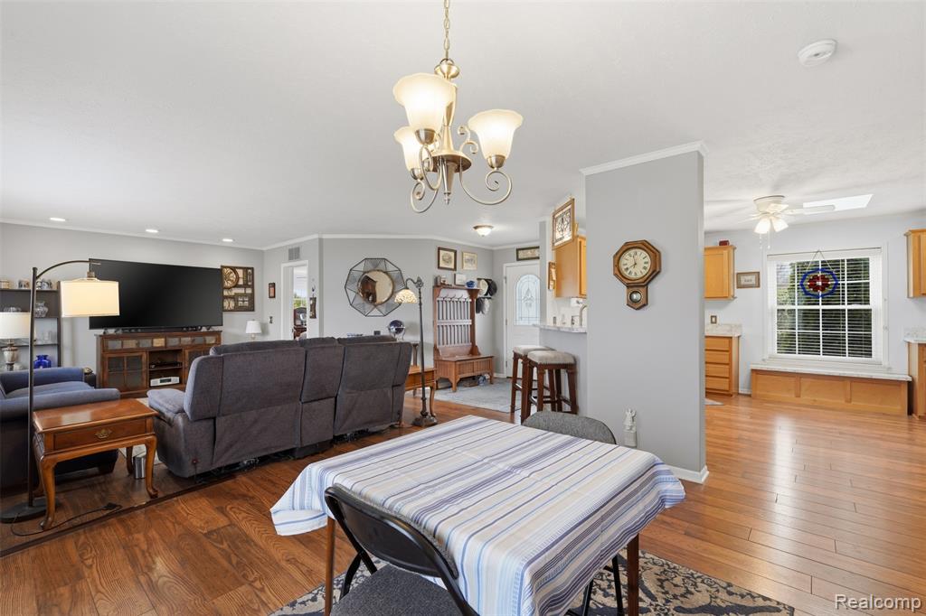 11186 Chestnut Hill Court, South Lyon, MI 48178 — Photo 11