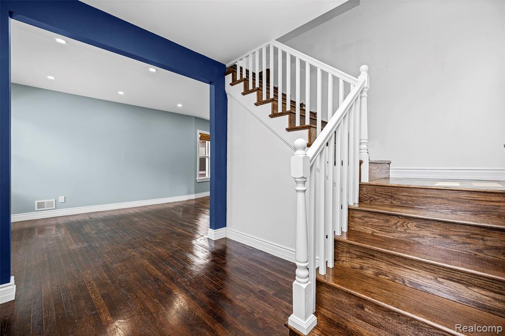3498 Townsend Street, Detroit, MI 48214 — Photo 14