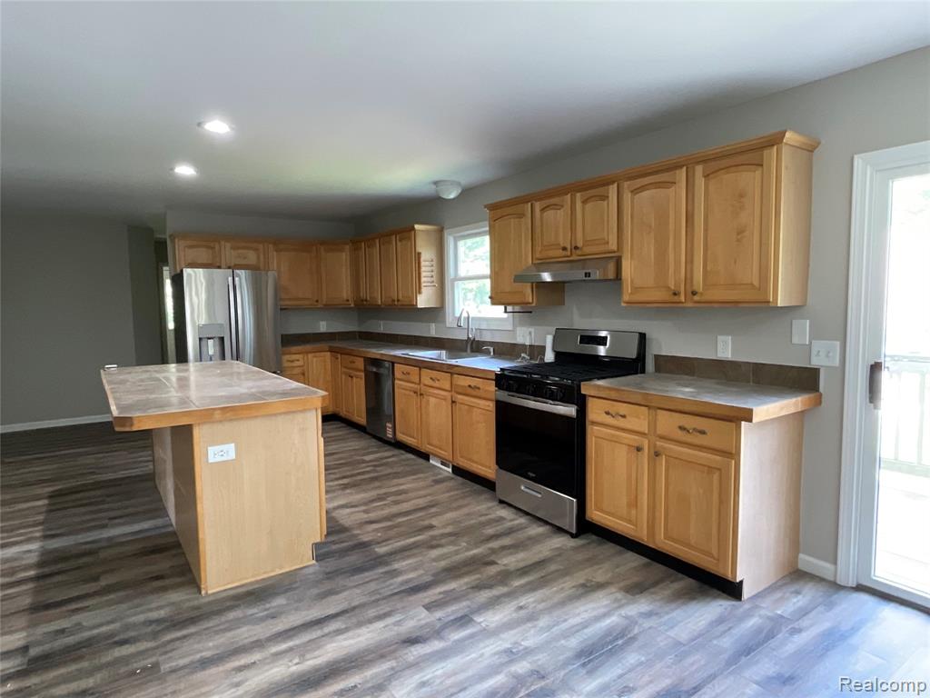 3425 Sutton Road, Dryden, MI 48428 — Photo 61