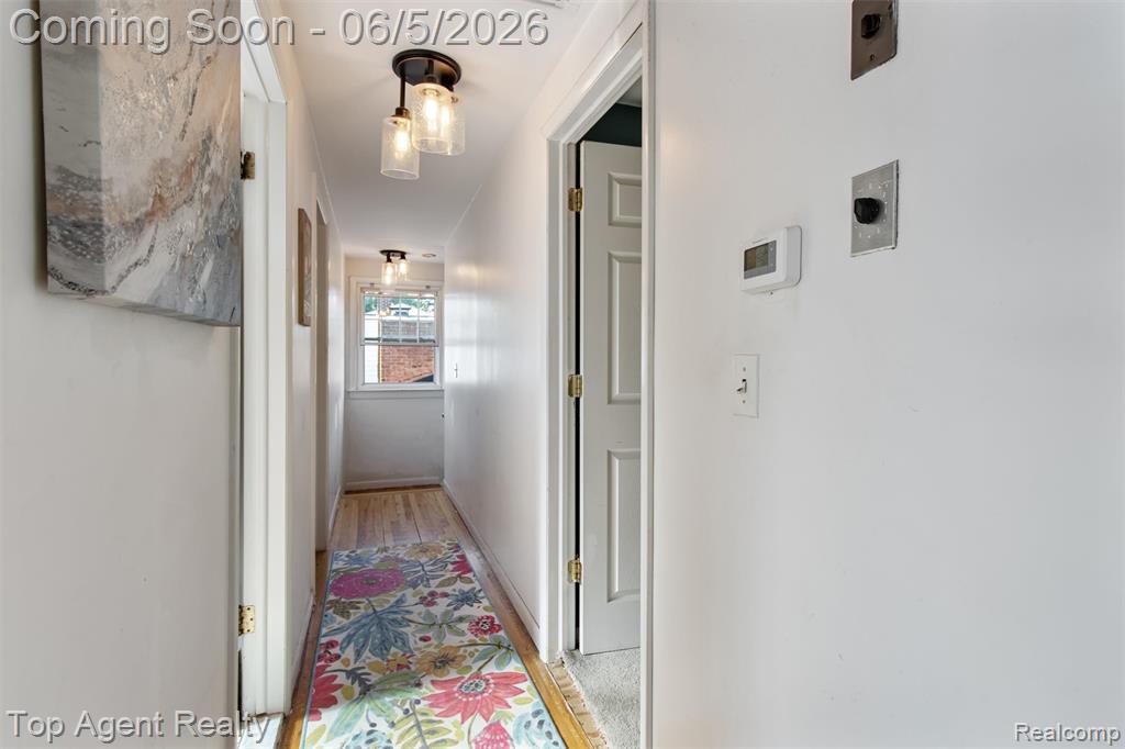 32341 Woody, Fraser, MI 48026 — Photo 18
