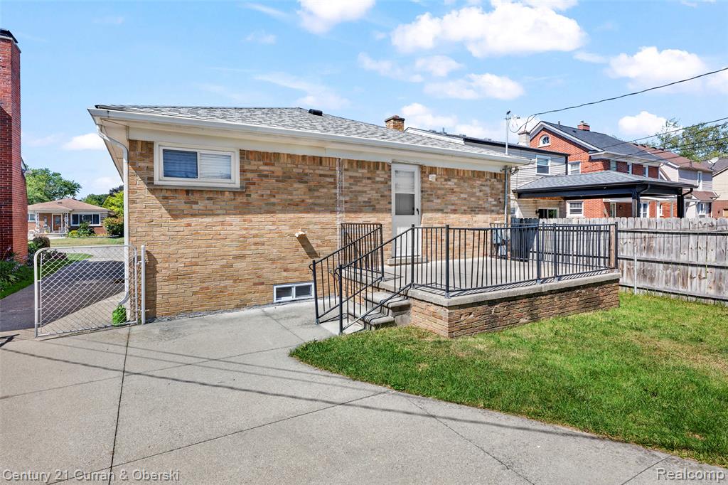 7428 Kingsbury, Dearborn Heights, MI 48127 — Photo 26