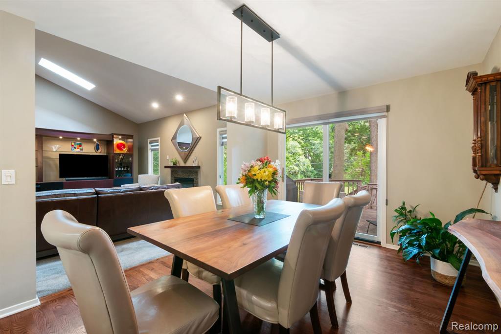 5775 Eastman Boulevard, West Bloomfield, MI 48323 — Photo 14