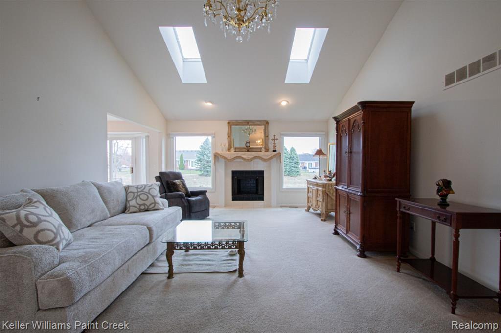 47466 S FORK Drive, Macomb, MI 48044 — Photo 7