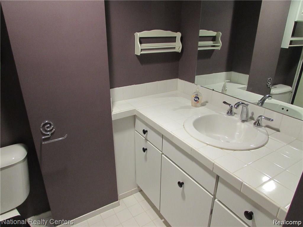 42106 Gladwin Street, Northville, MI 48167 — Photo 22
