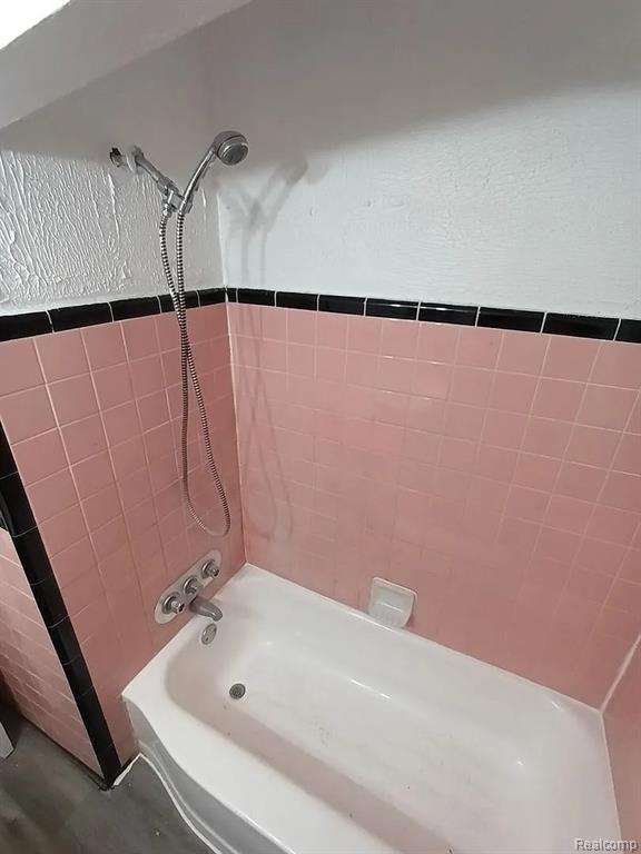 17851 Strasburg Street, Detroit, MI 48205 — Photo 9