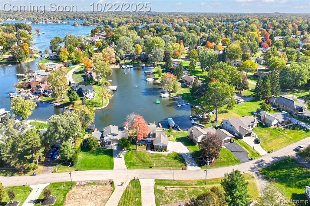 3996 Araby Court, Highland, MI 48356 — Photo 25