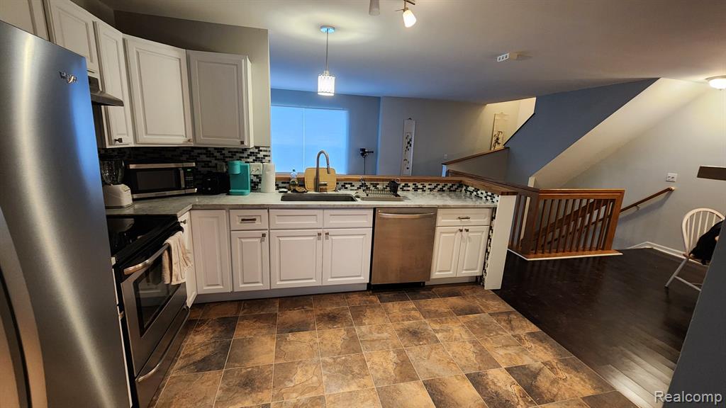870 LOTHROP Road, Detroit, MI 48202 — Photo 3