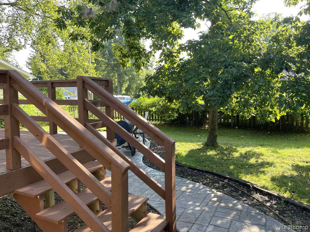 8972 Ash Drive, Whitmore Lake, MI 48189 — Photo 25