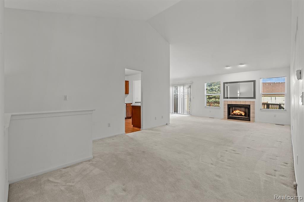 250 Winding Brook, Commerce Twp, MI 48390 — Photo 4