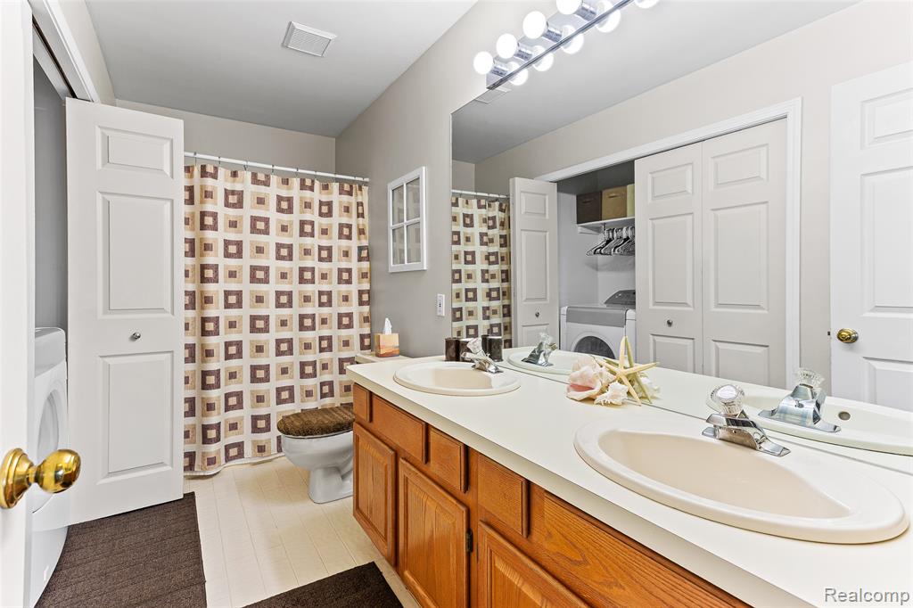 45785 Bryn Mawr Road, Canton, MI 48187 — Photo 17