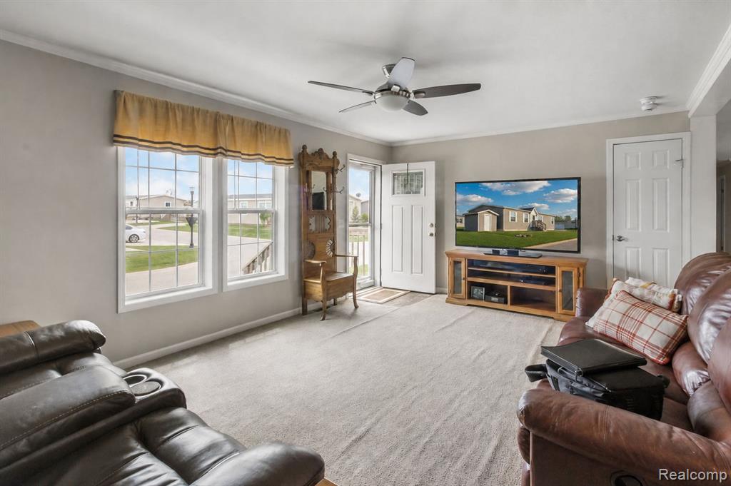 11166 Walden Court, South Lyon, MI 48178 — Photo 3