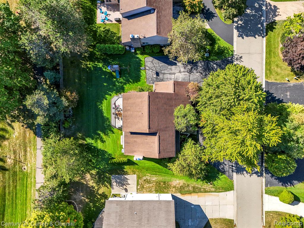 5084 Champlain Circle, West Bloomfield, MI 48323 — Photo 54