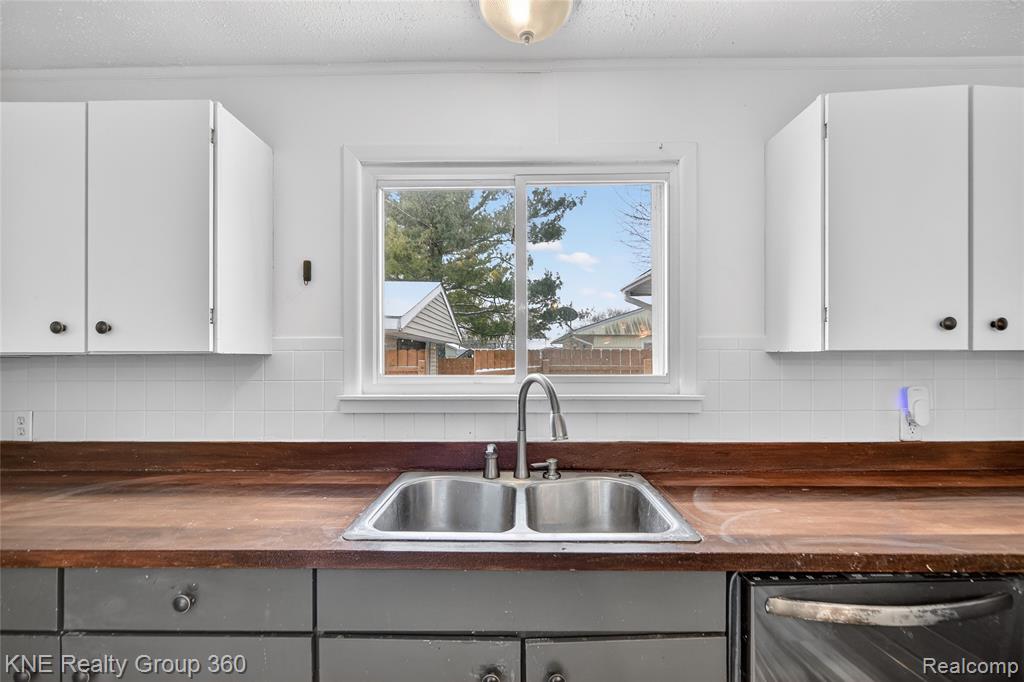 5357 Military Avenue, Brighton, MI 48116 — Photo 22
