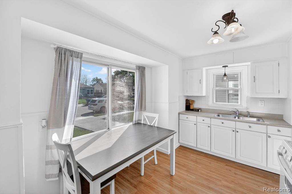 612 Mayflower Avenue, Lincoln Park, MI 48146 — Photo 14