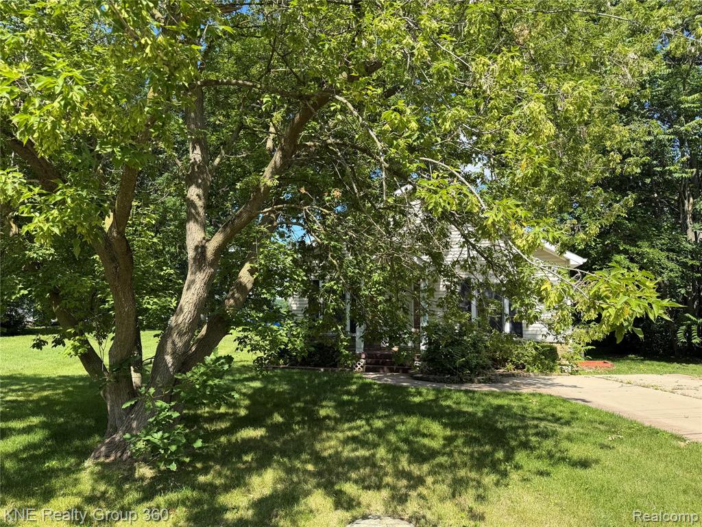 1525 Shoreline Drive, Hartland, MI 48353 — Photo 5