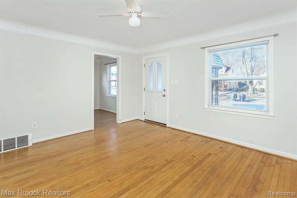 508 DEWEY Street, Royal Oak, MI 48067 — Photo 5