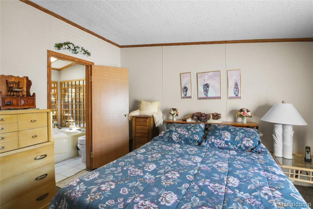 13617 Orchard View Street, Carleton, MI 48117 — Photo 14