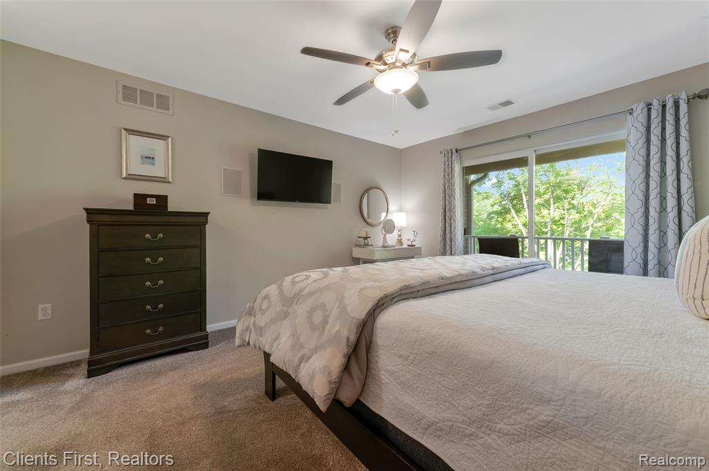 4208 Berkeley Avenue, Canton, MI 48188 — Photo 15