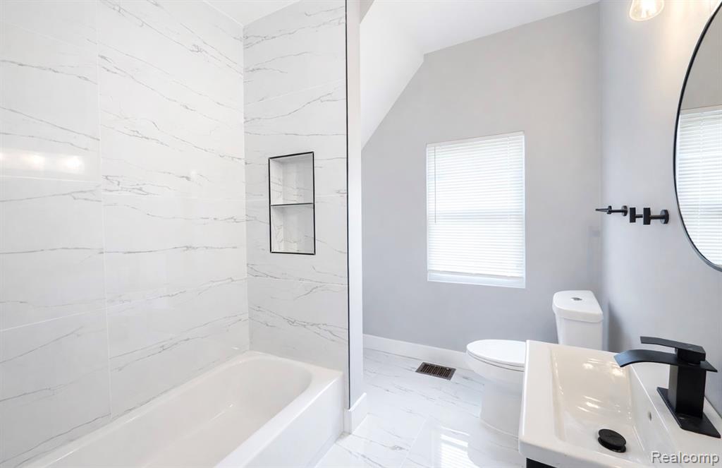 1723 Campbell Street, Detroit, MI 48209 — Photo 9