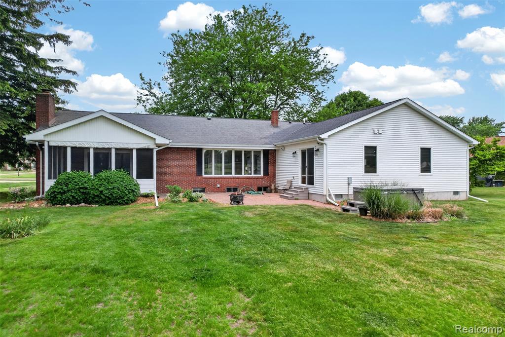1330 Meadow Green Lane, Linden, MI 48451 — Photo 36