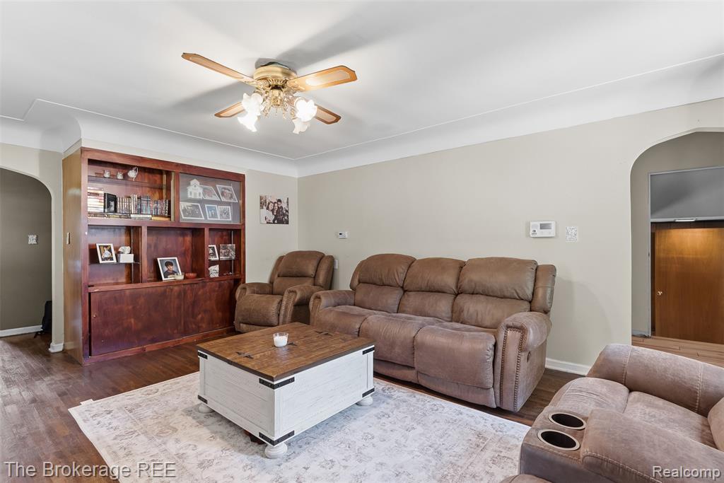3290 Drexel Avenue, Flint, MI 48506 — Photo 14