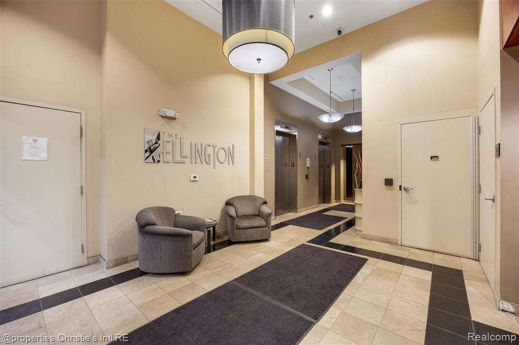 3670 Woodward Avenue - Photo 2