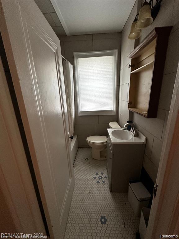 6524 Pinehurst Street, Dearborn, MI 48126 — Photo 9