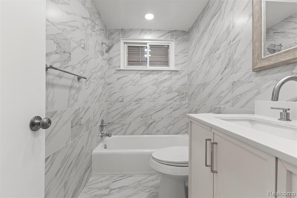 462 Clair Street, Garden City, MI — Photo 14