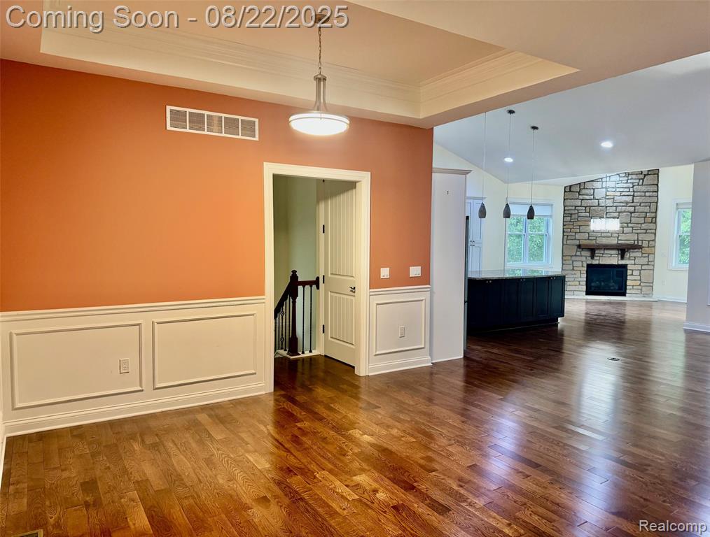 76 Fox Hollow Drive N, Metamora, MI 48455 — Photo 8