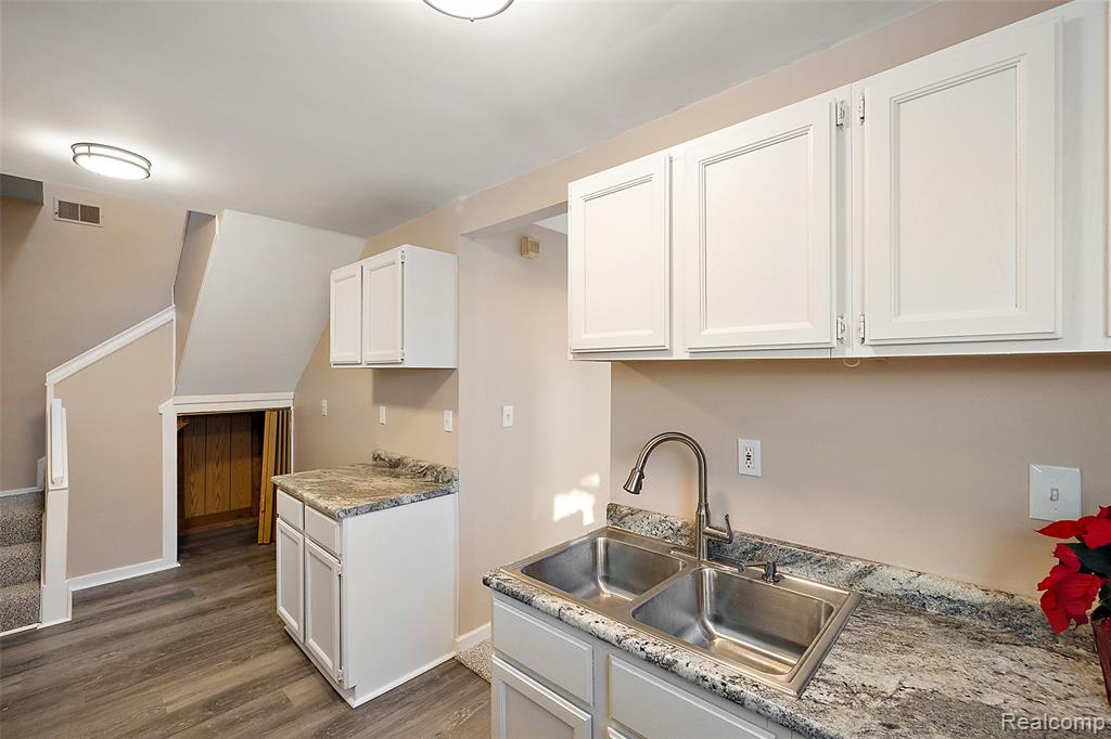 45 N Merrimac Street, Pontiac, MI 48340 — Photo 20