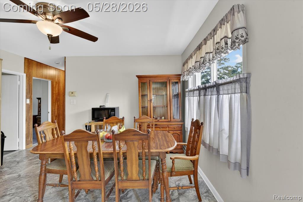 29886 Pointe Drive, Rockwood, MI — Photo 14
