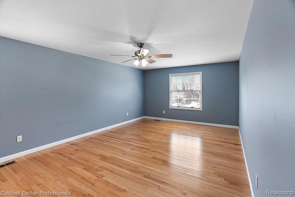49132 PLUM TREE Drive, Plymouth, MI 48170 — Photo 41