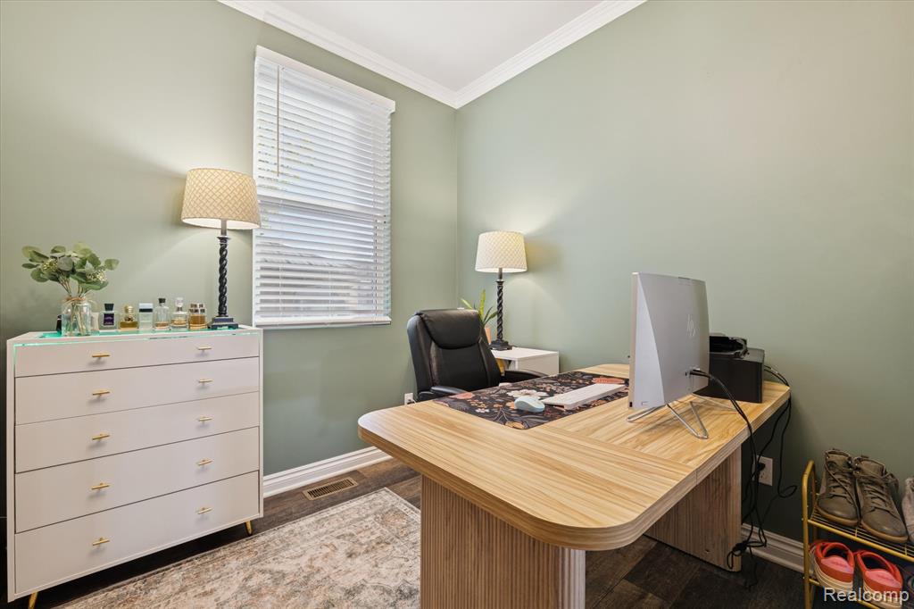 51300 Kirby Drive, New Baltimore, MI 48047 — Photo 25