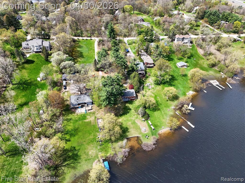 630 Sunset, White Lake, MI 48383 — Photo 68