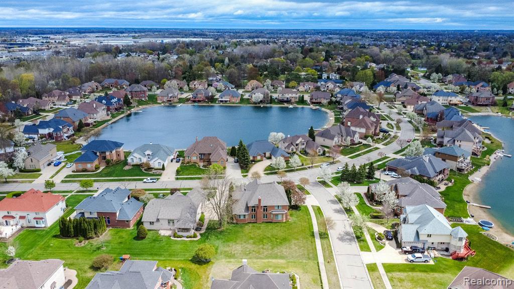 49759 Lakebridge Drive, Shelby Twp, MI 48315 — Photo 64