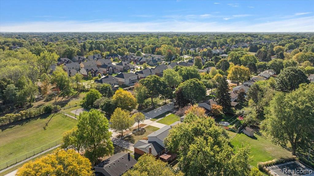 4147 Greensboro Drive, Troy, MI 48085 — Photo 60
