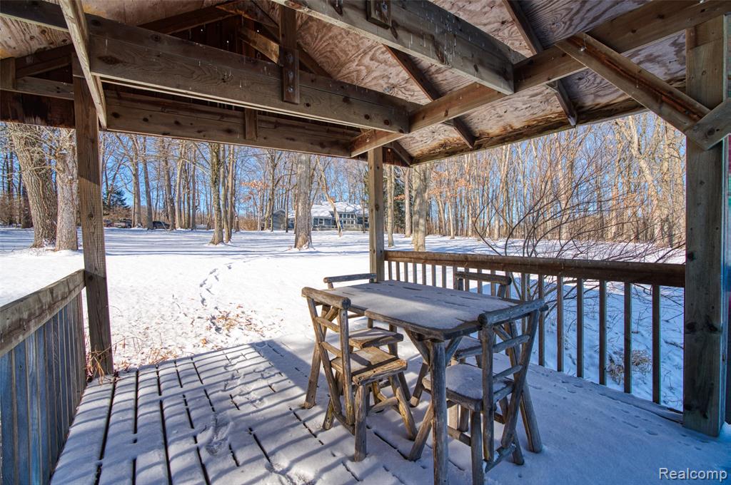 9800 Roberts Road, Gregory, MI 48137 — Photo 11