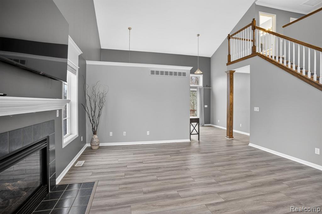 9055 Hegel Road, Goodrich Vlg, MI — Photo 23