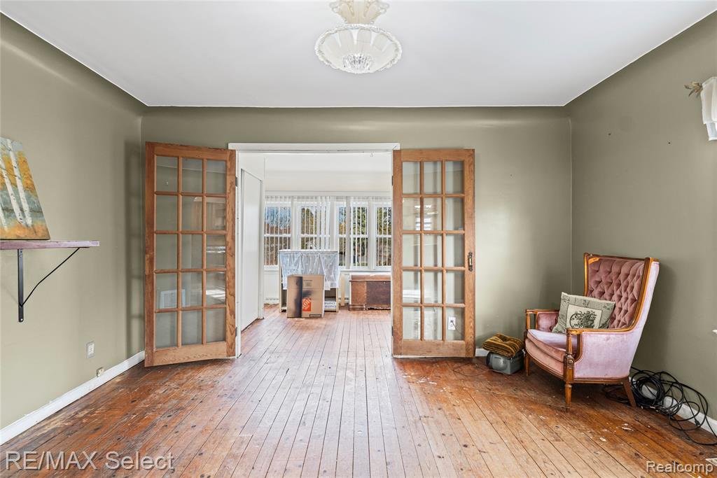 6571 River Road, Flushing, MI 48433 — Photo 8