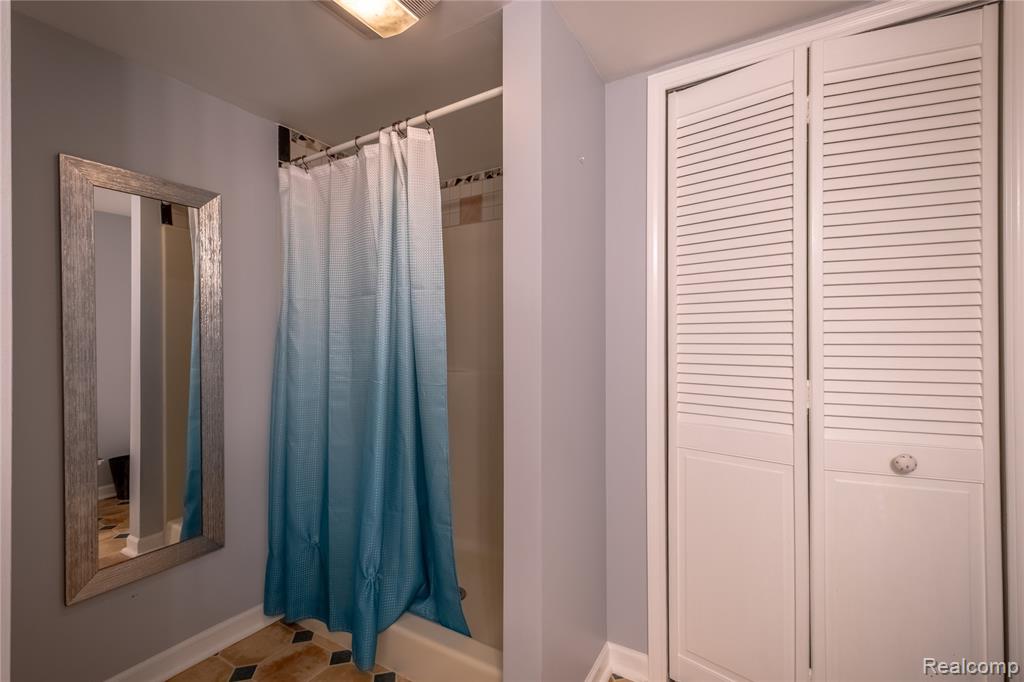 5413 N McKinley Road, Flushing, MI 48433 — Photo 24