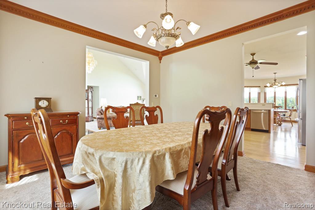 10205 Bradley Road, Frankenmuth, MI 48734 — Photo 14