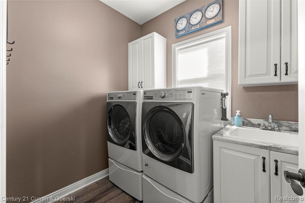 4973 Orchard Crest Court, Monroe, MI 48161 — Photo 12