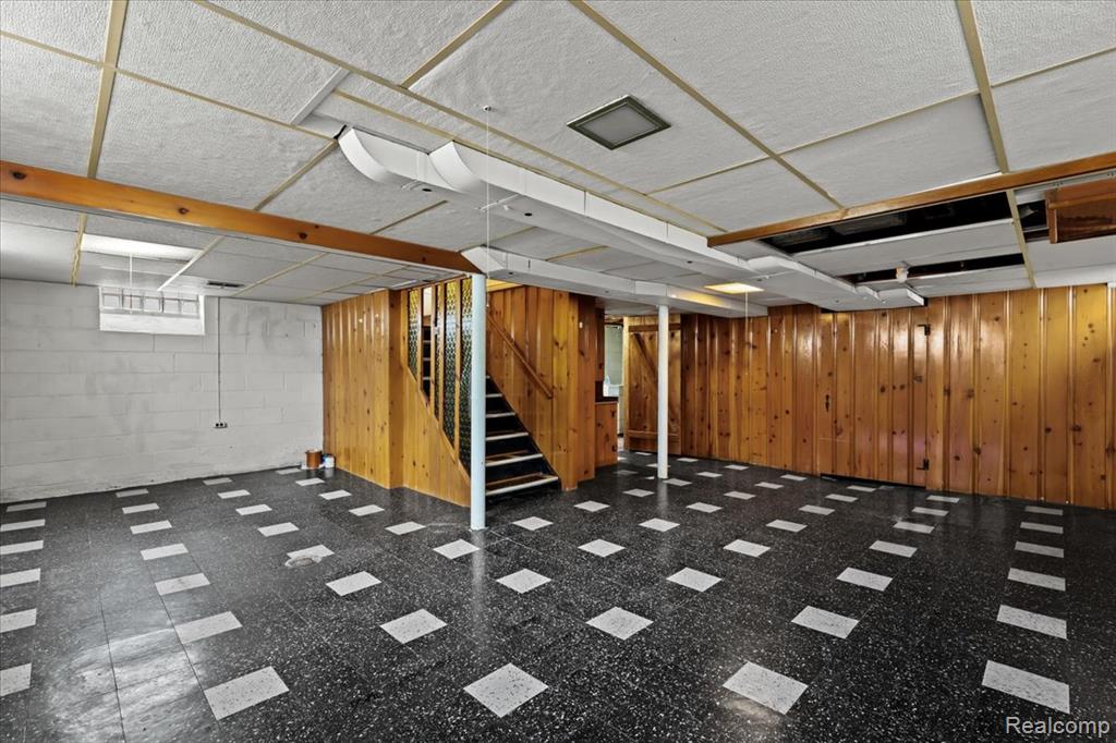 630 W Troy Street, Fenton, MI 48220 — Photo 20