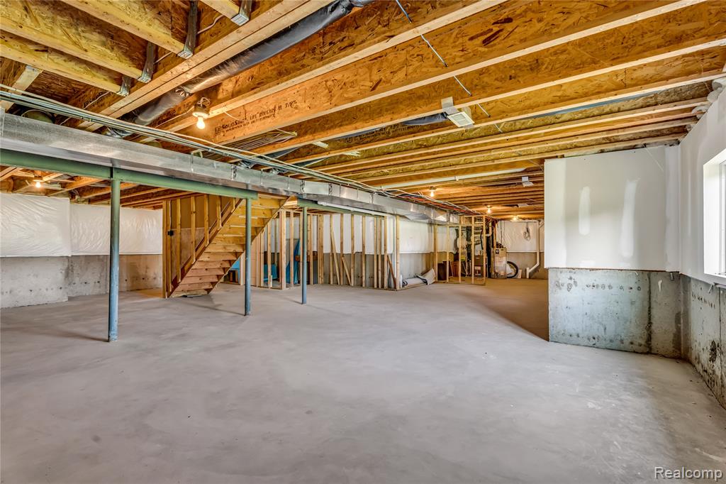6119 AMBER Lane, Grand Blanc, MI 48439 — Photo 46