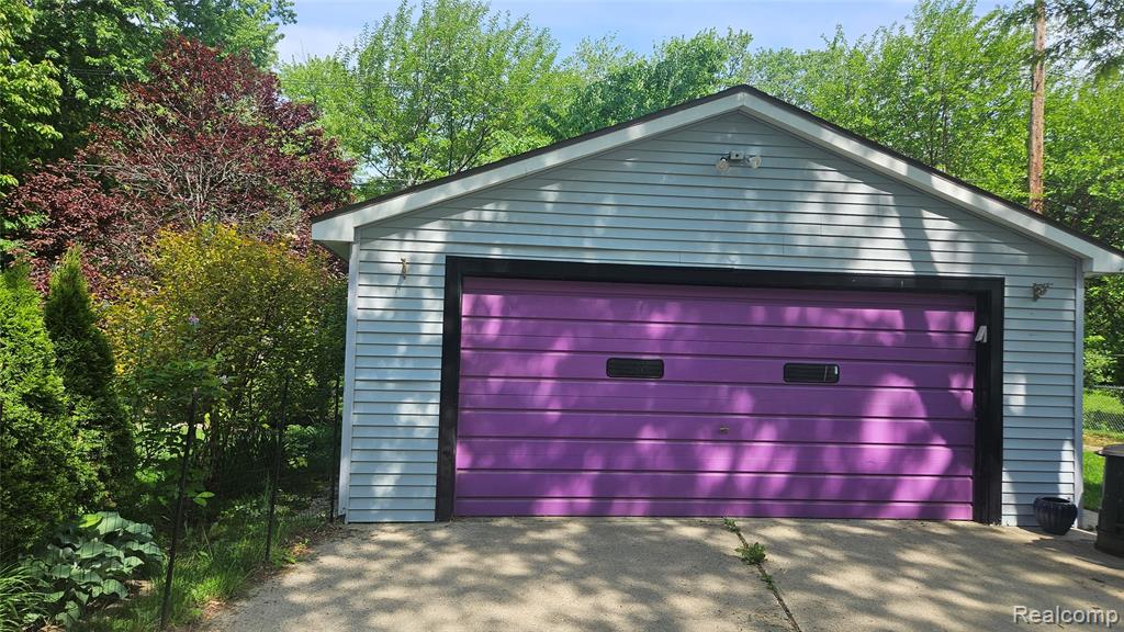 211 Starr Avenue, Pontiac, MI 48341 — Photo 6