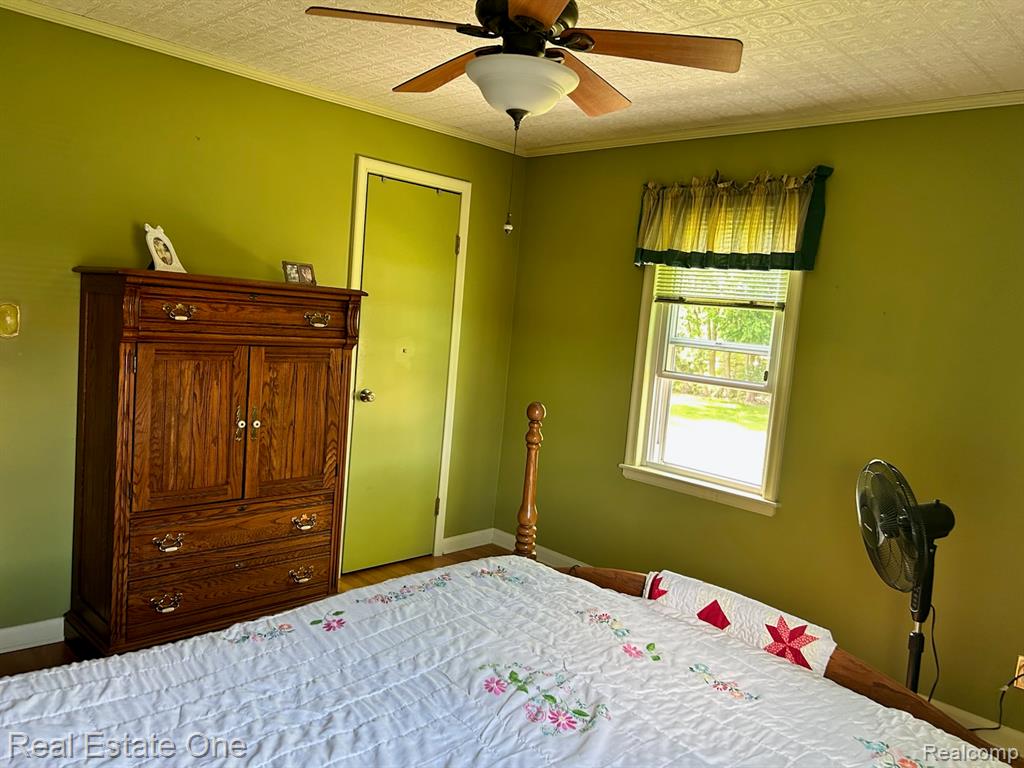 2075 Deering Street, Garden City, MI — Photo 23