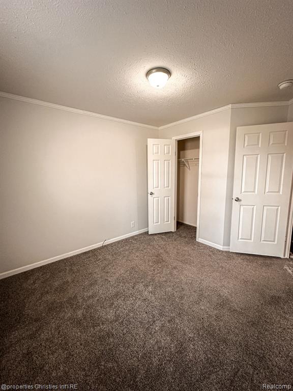 11201 SPRING ARBOR, South Lyon, MI 48178 — Photo 9