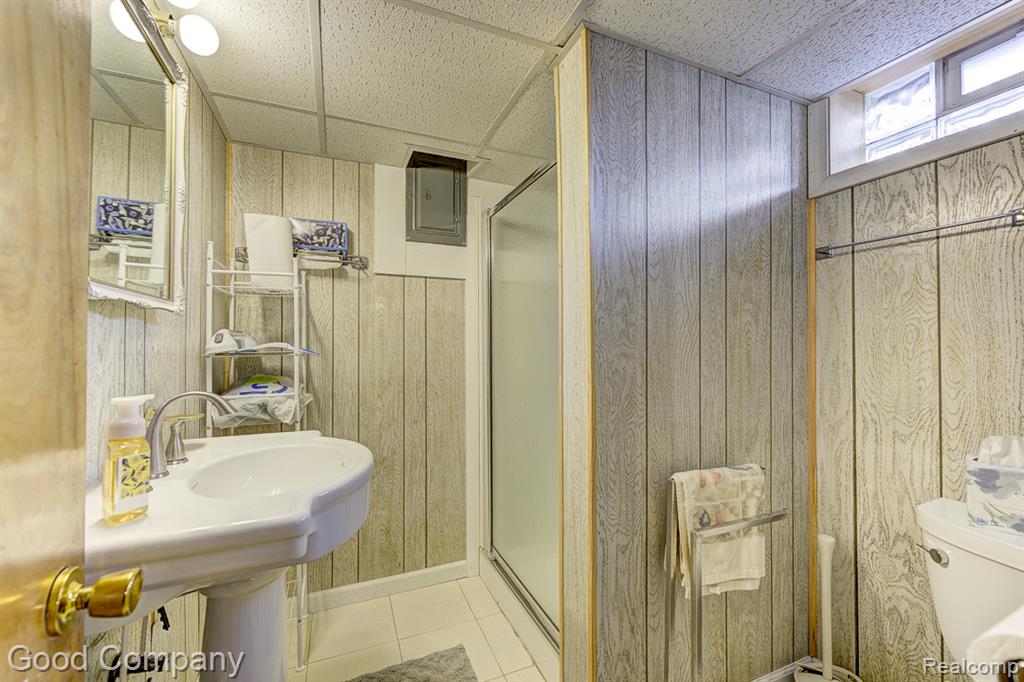 6430 Mayfair Street, Taylor, MI 48180 — Photo 31